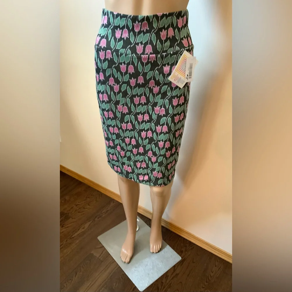 Lularoe - Picture 5 of 10